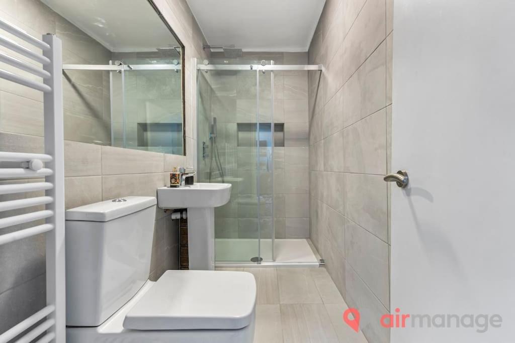 伦敦West Kensington 2Bed Flat公寓 外观 照片